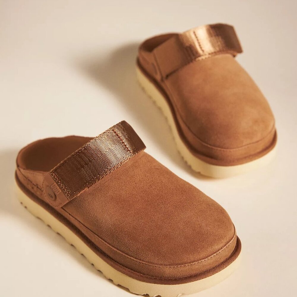 UGG® Goldenstar Clogs